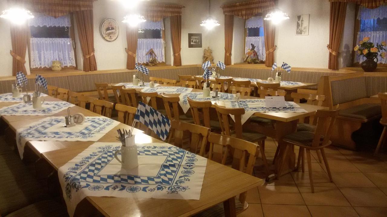 Отель Gasthof Magg Biberbach  Экстерьер фото